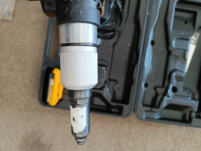 888990-9 Popnit pistol DeWalt ProSet PB2500