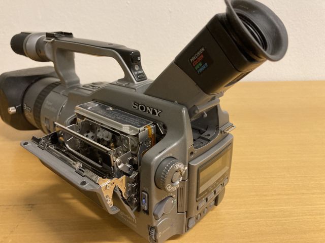 904428-5 Sony dcr-vx1000 Camera + Underwater case + Underwater light