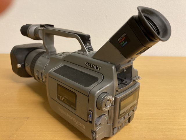 904428-4 Sony dcr-vx1000 Camera + Underwater case + Underwater light