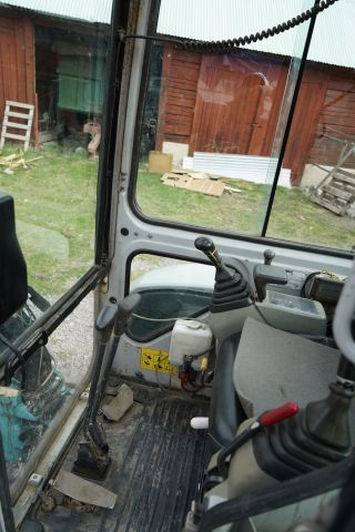 906051-14 Mini excavator Kobelco SK25SR-2, 2006