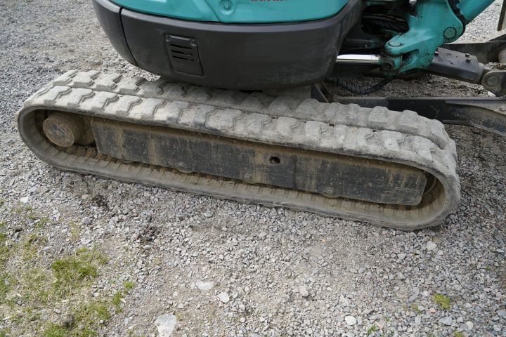 906051-20 Mini excavator Kobelco SK25SR-2, 2006