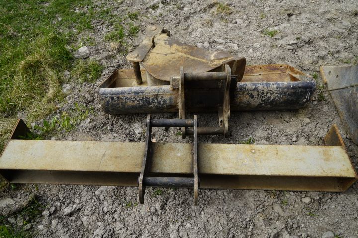 906051-31 Mini excavator Kobelco SK25SR-2, 2006