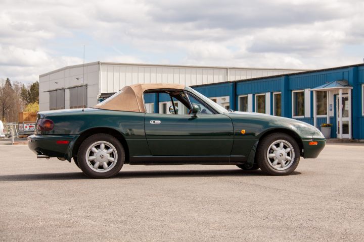 902963-6 Mazda Eunos Roadster Mx-5 1991