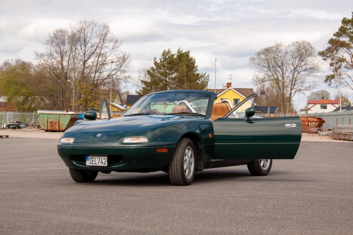 902963-9 Mazda Eunos Roadster Mx-5 1991