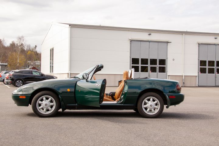 902963-11 Mazda Eunos Roadster Mx-5 1991