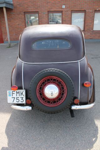 906085-3 DKW F8 Sedan - 1939