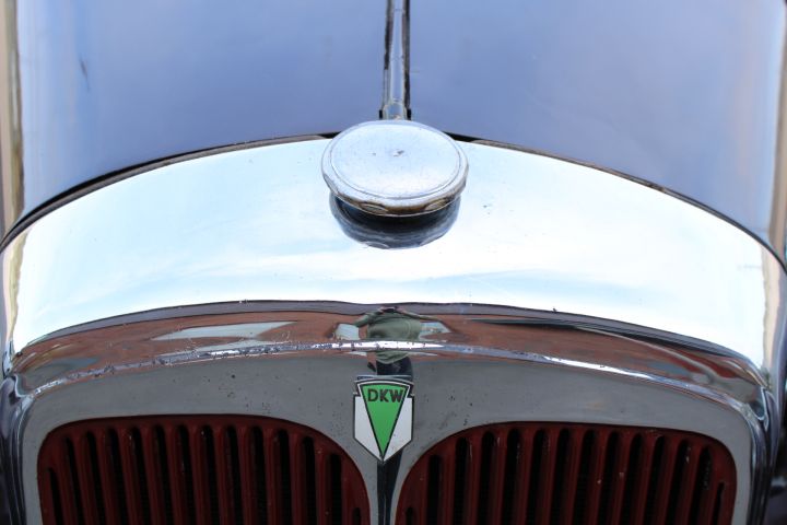 906085-29 DKW F8 Sedan - 1939