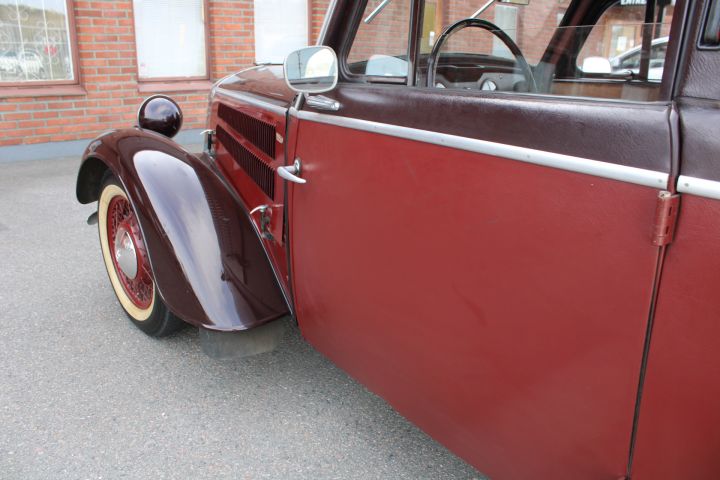 906085-32 DKW F8 Sedan - 1939