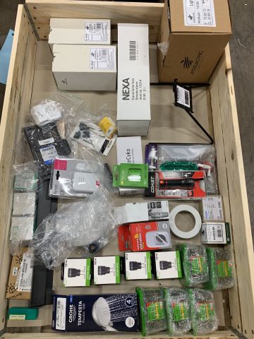 905972-1 Screw, shower handle and bathroom lighting etc.