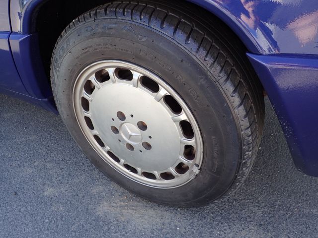 906358-10 Mercedes-Benz 190 E Advantage Azzurro Sportline - 1992