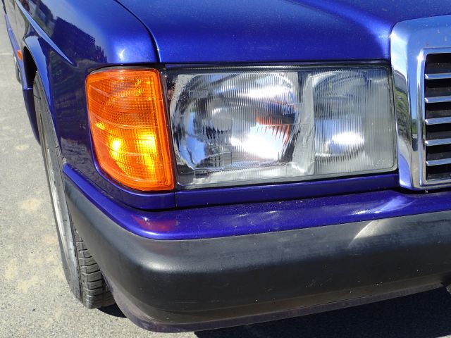 906358-25 Mercedes-Benz 190 E Advantage Azzurro Sportline - 1992