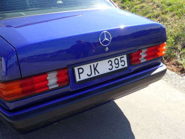 906358-38 Mercedes-Benz 190 E Advantage Azzurro Sportline - 1992