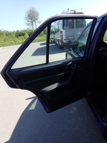 906358-45 Mercedes-Benz 190 E Advantage Azzurro Sportline - 1992