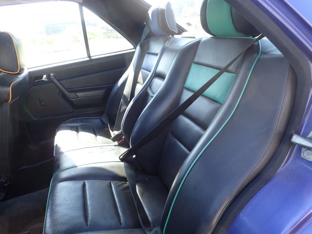 906358-48 Mercedes-Benz 190 E Advantage Azzurro Sportline - 1992