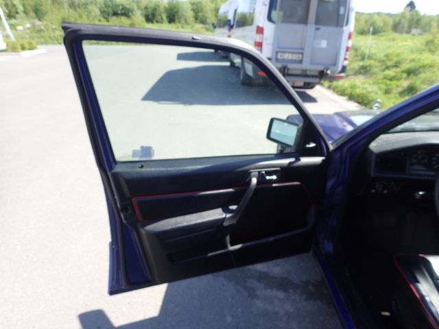 906358-49 Mercedes-Benz 190 E Advantage Azzurro Sportline - 1992