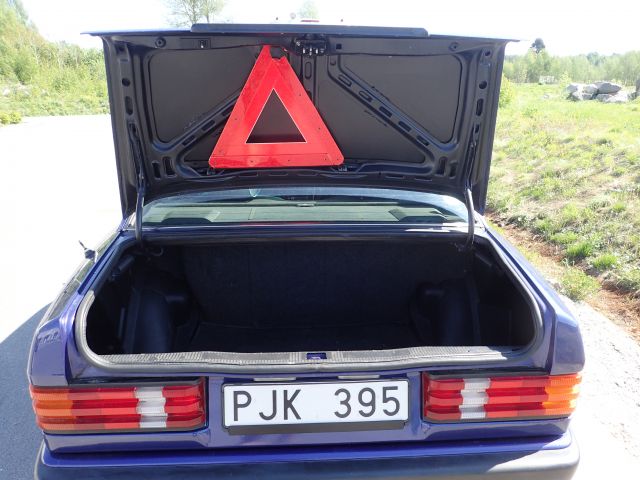 906358-75 Mercedes-Benz 190 E Advantage Azzurro Sportline - 1992