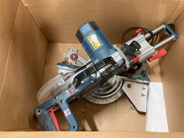 906417-1 Cutting and sawing saw Bosch GCM 350-254 (Demo)