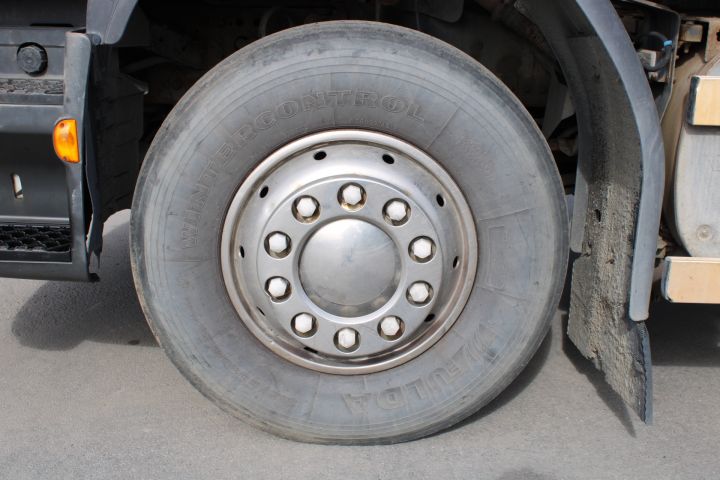 901753-6 VOLVO FE-320 6 * 2, 2007, 315 hp
