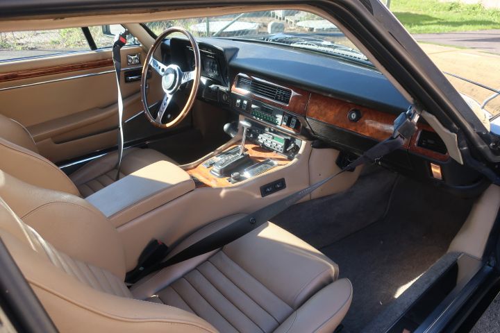 906580-40 Jaguar XJS LeMans No. 169/180 - 1989