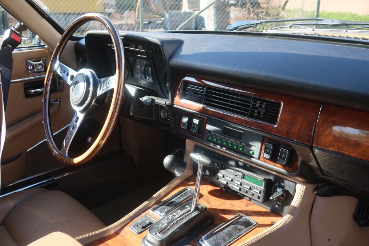 906580-45 Jaguar XJS LeMans No. 169/180 - 1989