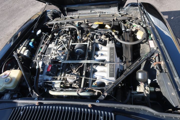 906580-65 Jaguar XJS LeMans No. 169/180 - 1989