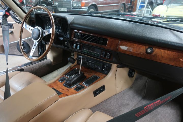 906580-87 Jaguar XJS LeMans No. 169/180 - 1989