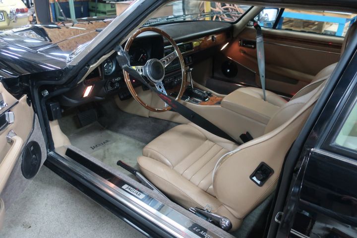 906580-88 Jaguar XJS LeMans No. 169/180 - 1989