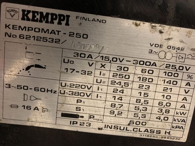 810272-6 MIG welder Kemppi Kempomat 250