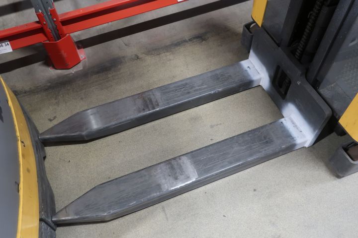 894404-4 Pickup Truck - Athlete OPM / 100TVI175 - 2002 (2956h)