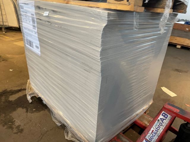 877211-1 Bookbinding cardboard 85x105cm