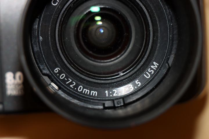 788179-6 Canon Powershot S5IS Digital Camera