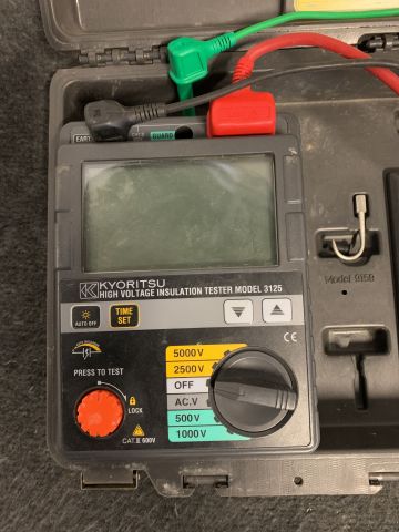 777459-2 Kyoritsu 3125 - Digital 5kV high voltage insulation tester