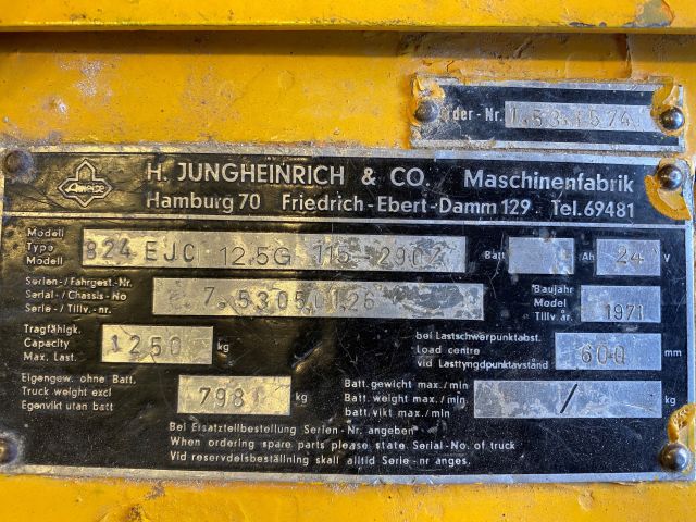 901755-11 Joint stacker Jungheinrich model Ejc12.5 G year model 1971