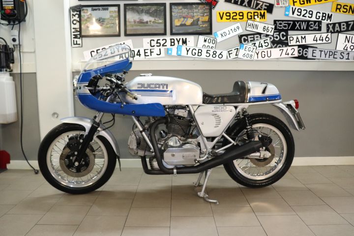 704108-1 Ducati 900 Ss - 1976