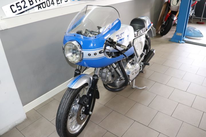 704108-29 Ducati 900 Ss - 1976