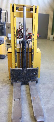 901755-5 Joint stacker Jungheinrich model Ejc12.5 G year model 1971