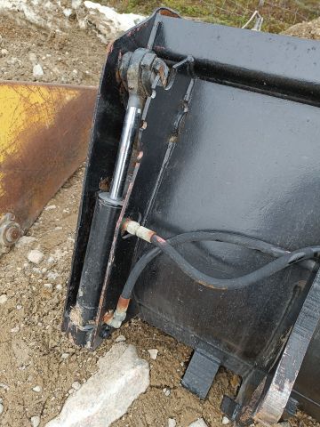 889043-17 Combi scoop