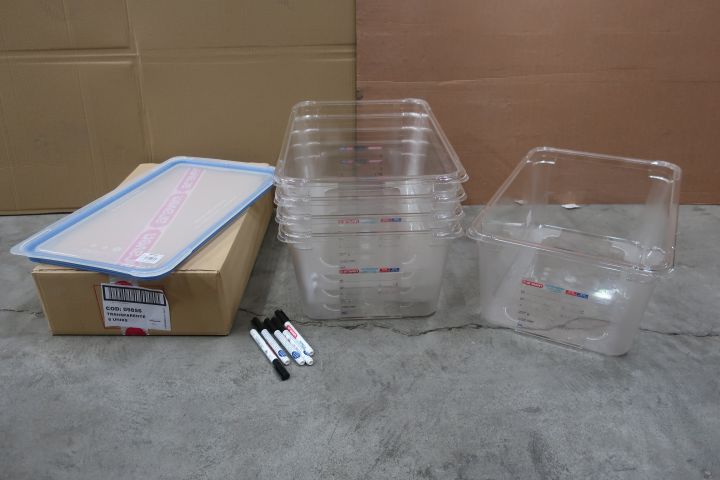 894449-2 5 Araven canteens with lid GN1 / 1 and 5 horeca markers