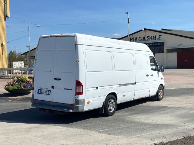 886052-6 Mercedes Benz Sprinter -2001 (repair item)