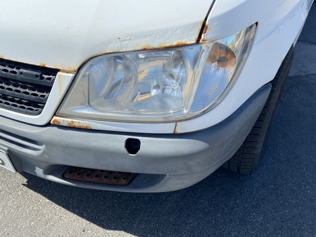 886052-13 Mercedes Benz Sprinter -2001 (repair item)