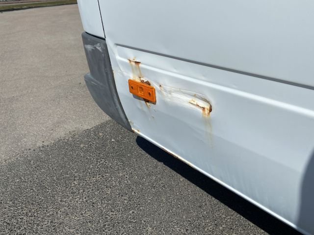 886052-19 Mercedes Benz Sprinter -2001 (repair item)