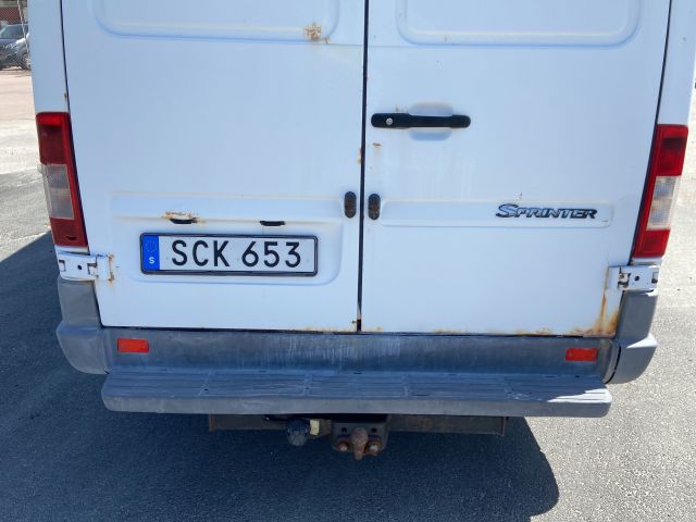 886052-20 Mercedes Benz Sprinter -2001 (repair item)