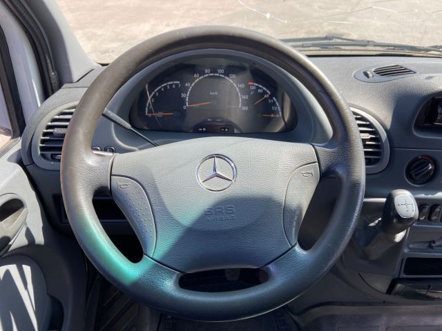 886052-46 Mercedes Benz Sprinter -2001 (repair item)