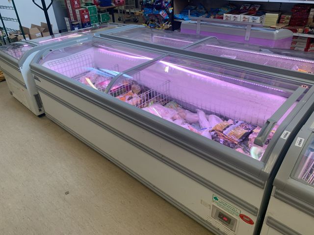 908063-8 Top freezer AHT Miami 250