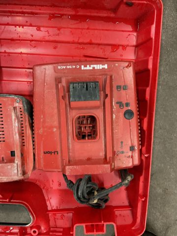 886570-4 Various Hlti chargers & drills