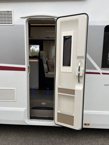 895251-38 Fiat Roller Team Kronos 284 Integral 148 hp -2018