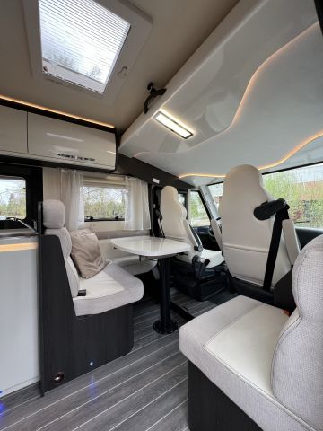 895251-39 Fiat Roller Team Kronos 284 Integral 148 hp -2018