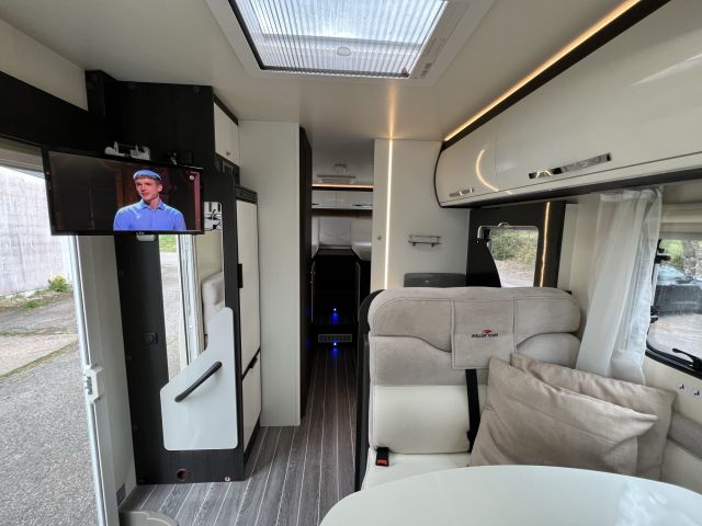 895251-52 Fiat Roller Team Kronos 284 Integral 148 hp -2018