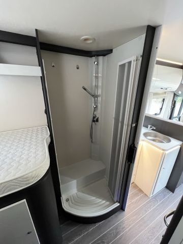 895251-61 Fiat Roller Team Kronos 284 Integral 148 hp -2018