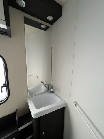 895251-58 Fiat Roller Team Kronos 284 Integral 148 hp -2018